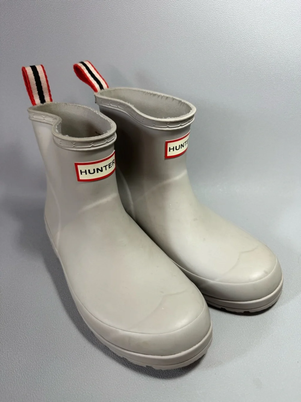 Hunter Play Short Wellington Light Gray Waterproof Rain Boots - Picture 3 of 11